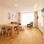 Apartment Reina Victoria