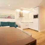 Reina Victoria Apartment *