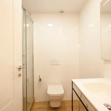 Apartment Reina Victoria *