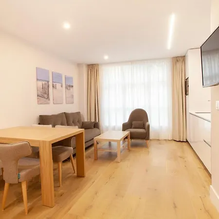 Reina Victoria Apartment