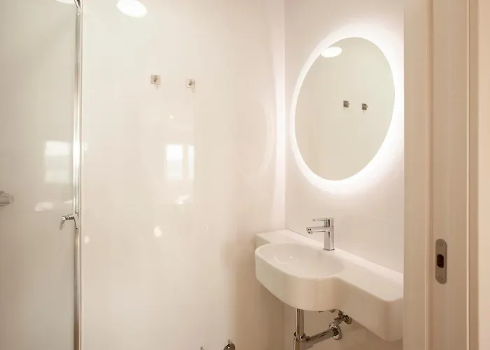 Reina Victoria Apartment *