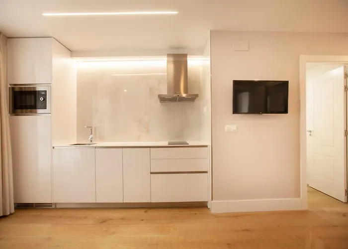 Reina Victoria Apartman Santender